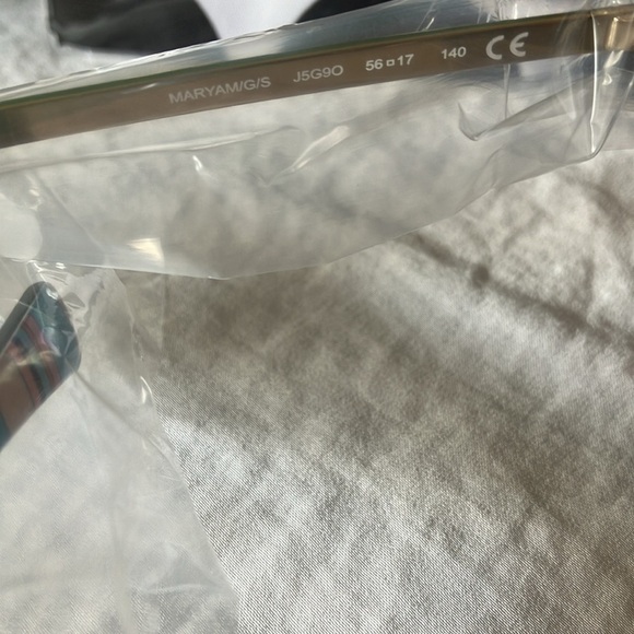 Kate Spade: Maryam Gold Tone Wire Frame sunglasses- Gray Gradient - Picture 3 of 16